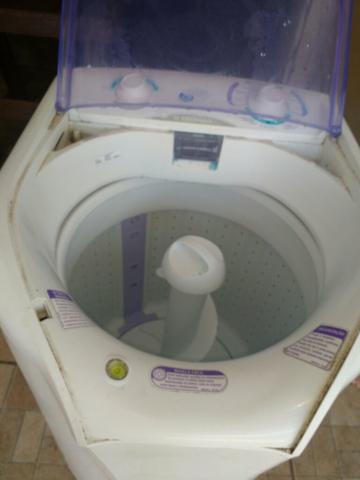Máquina de lavar Eletrolux turbo 7 KILOS