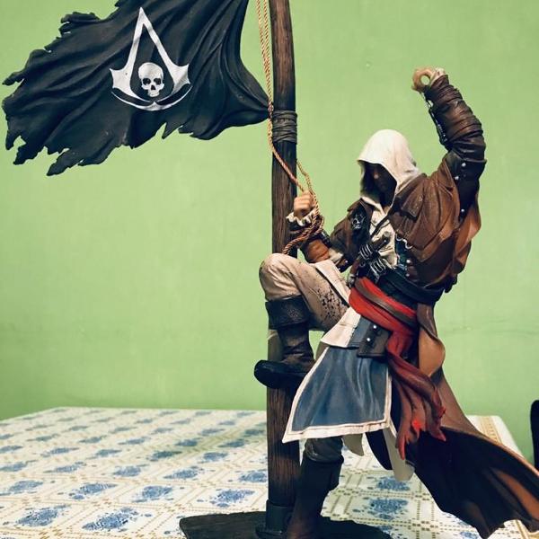 action figure assassins creed - black flag