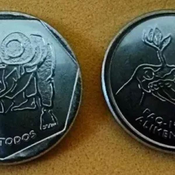 casal fao: 2 moedas comemorativas fao 1995 - alimentos para