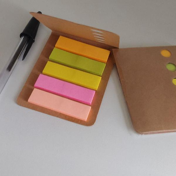 conjunto de post its