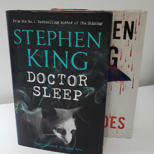 duo stephen king - mr mercedes - doctor sleep - em inglês -