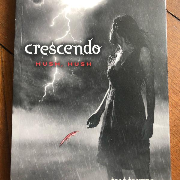 hush hush: crescendo