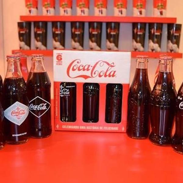 kit coca-cola 6 garrafas históricas COM EXPOSITOR