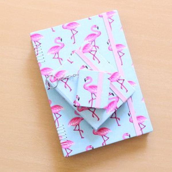 kit papelaria 'flamingos'