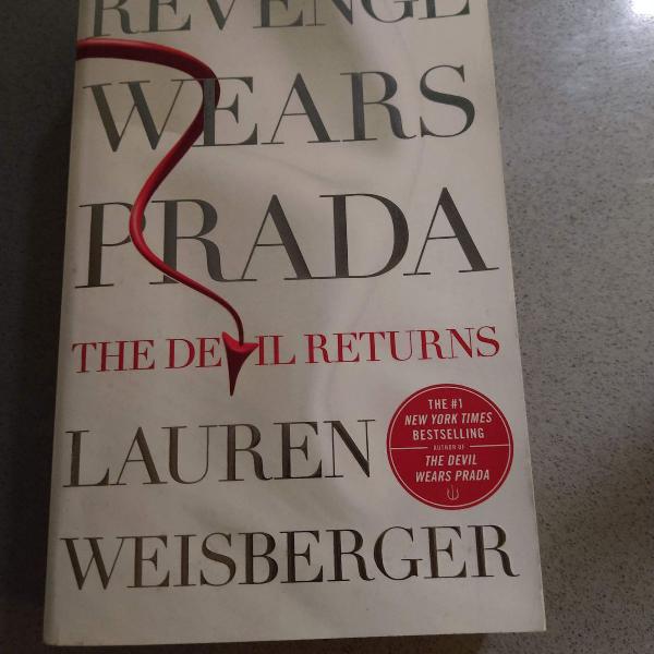 lauren weisberger - revenge wears prada