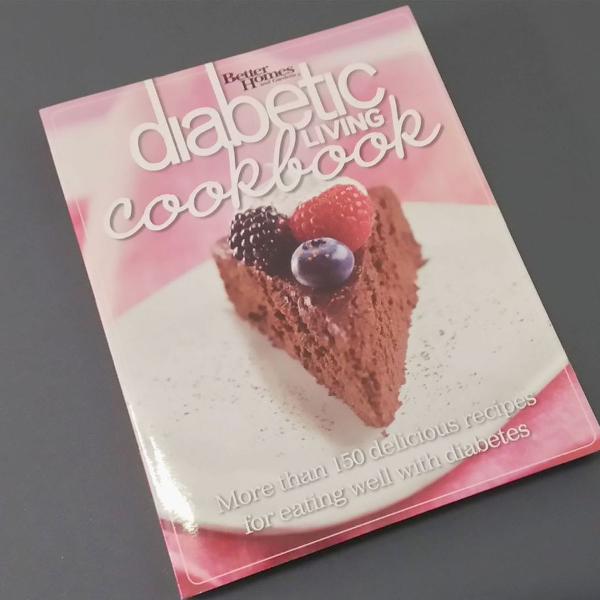 livro importado "diabetic living cookbook"