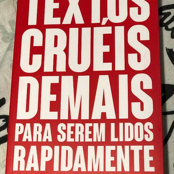 livro usado com carinho