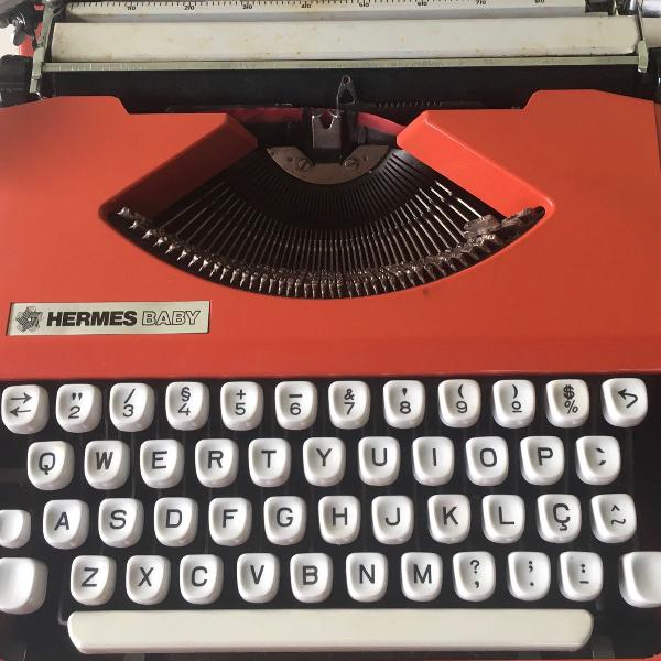 máquina de escrever- hermes baby