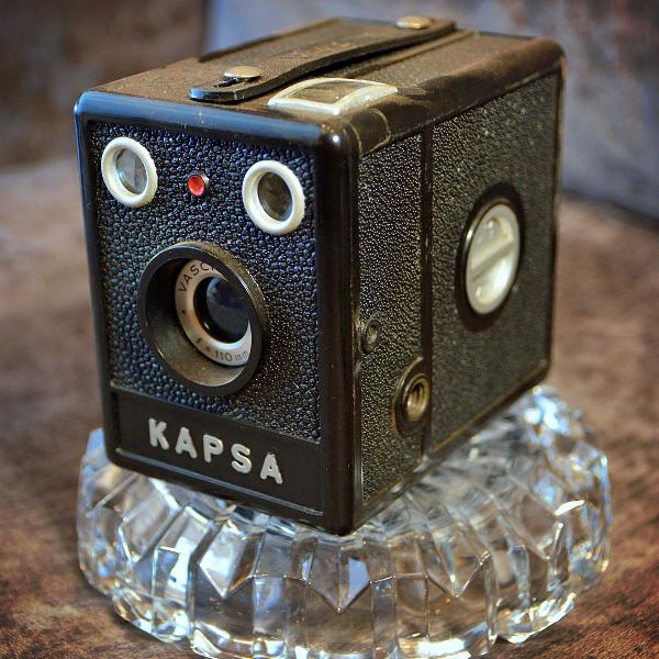 máquina fotografica antiga retro