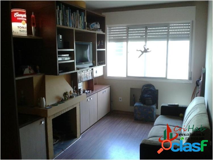 Apartamento 2 dormitórios Semi Mobiliado à venda no Centro
