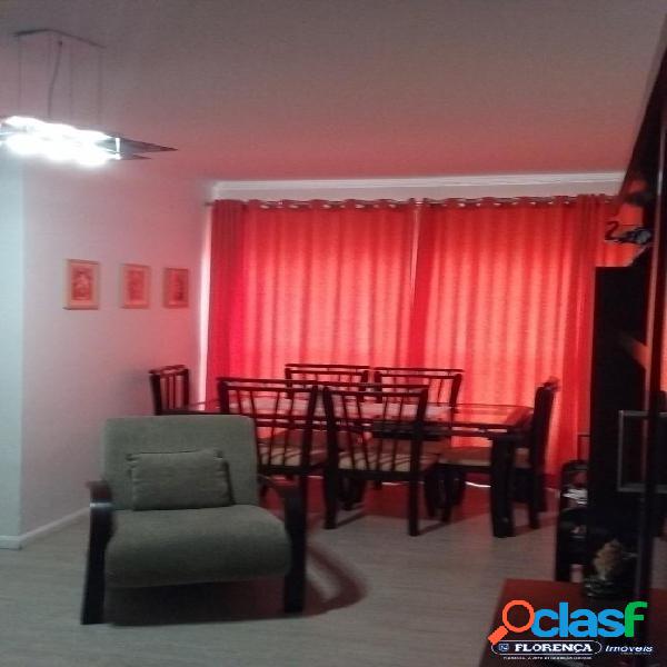 Apartamento a 800ms do Metrô Carrão
