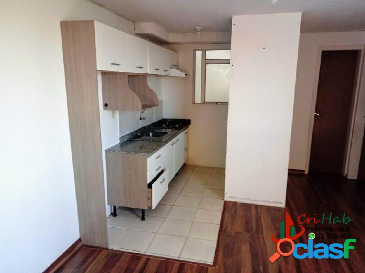 Apartamento de 2 dormitórios à venda no Cond. Piazza