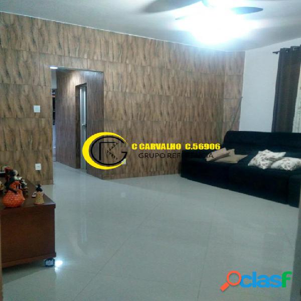 Casa tipo apartamento 2 quartos quintal e garagem