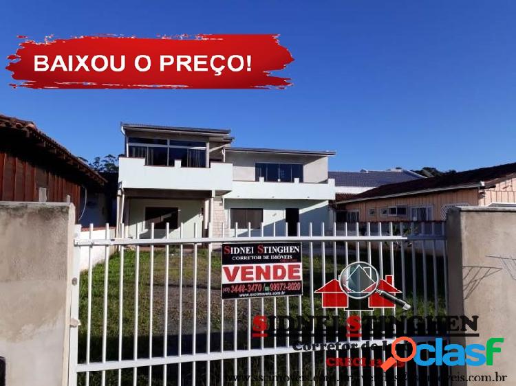 Confira! Sobrado de 140 m², pertinho da lagoa, em Bal.