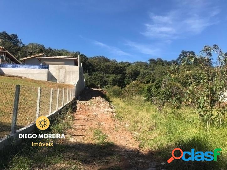 Terreno á venda com área total de 1.300 m² - Jardim