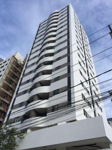 Apartamento com 2 quartos em Boa Viagem (Edf. Mirante