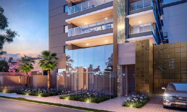 Apartamento de 157m² de 3 Suites, 3 vagas em Moema Fora da