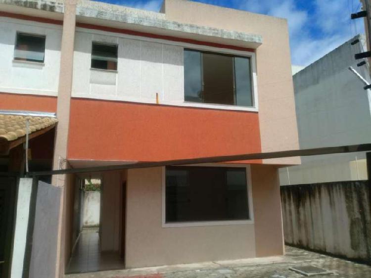 Casa Duplex no Jardim Marilea, à 100 metros da Rodovia