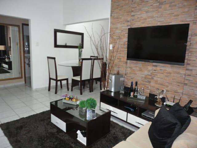 Lindo apartamento térreo de 2 dorm.