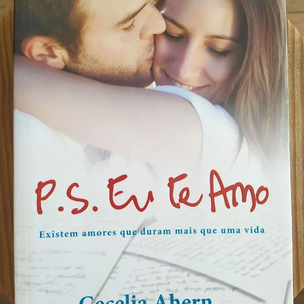 Livro " P. S. Eu te Amo " - Cecília Ahern