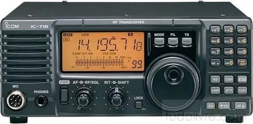 Radio Icom Ic-718