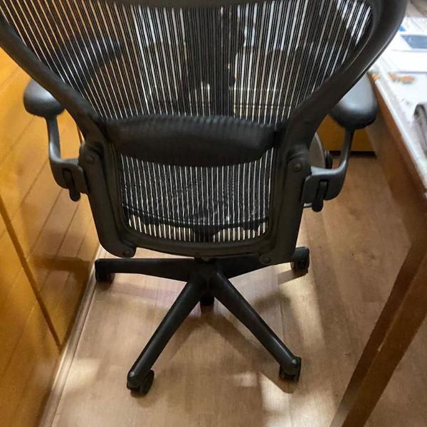 cadeira de escritório herman müller nova