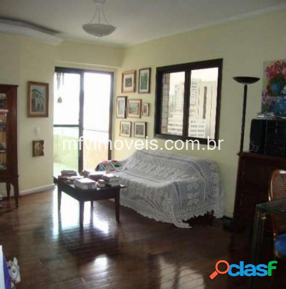 Apartamento 2 quartos à venda na Rua Francisco Leitão -