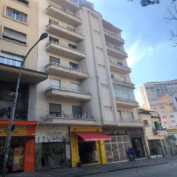 Apartamento antigo em promoção para venda