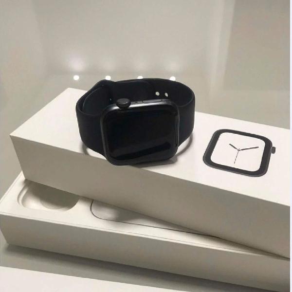 Apple watch black