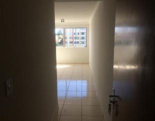 Apto 3 dorm. por R$ 200 mil reais - prox. à UNICESUMAR