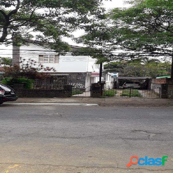 CASA NO ALTO DA LAPA - VENDA