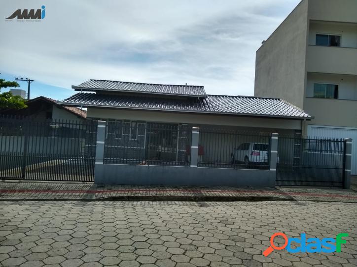CASA com 3 quartos averbada