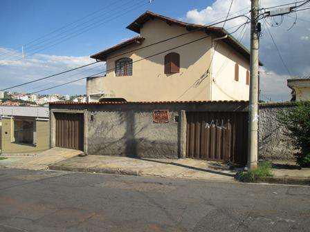 Casa, São Salvador, 2 Quartos, 3 Vagas
