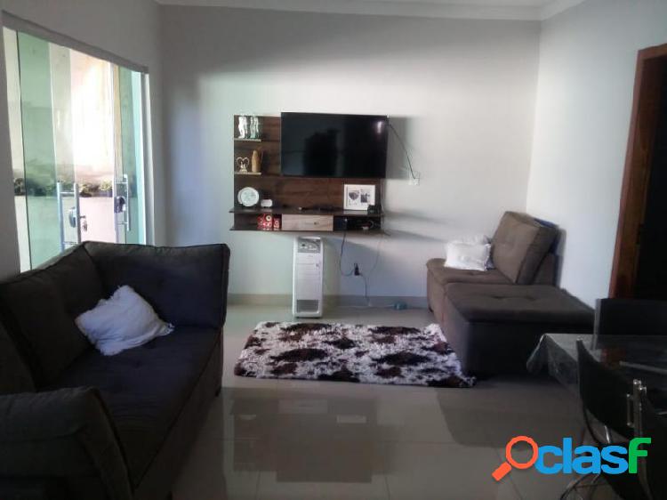 Casa com 3 dorms em Contagem - Sapucaia por 250 mil à venda