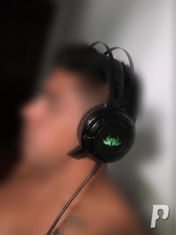 Headphone
