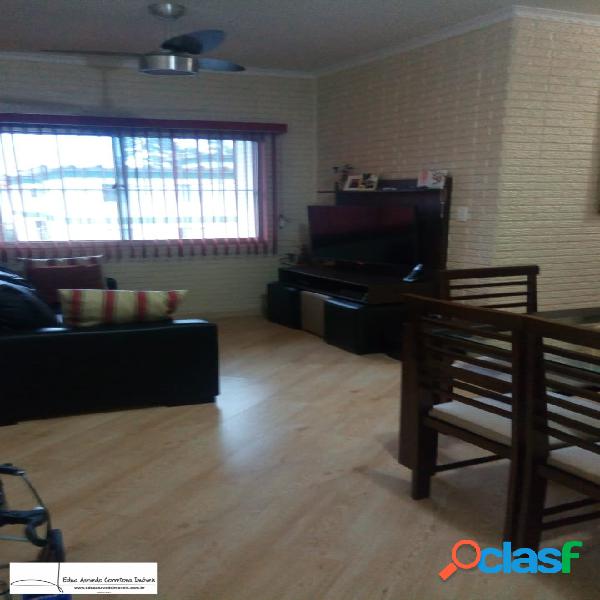 LINDO APARTAMENTO! COM CONDOMÍNIO -VL. TIBIRIÇÁ- STO.