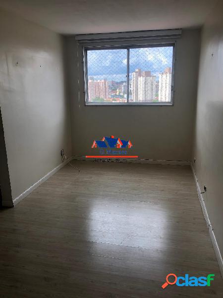 LINDO APARTAMENTO NA REGIÃO DO CARRÃO!