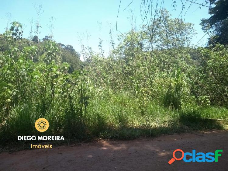 Terrenos á venda em Terra Preta - 400 m²