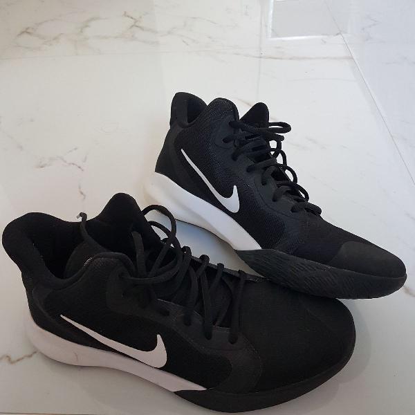 Tênis Nike Precision III - Preto e Branco