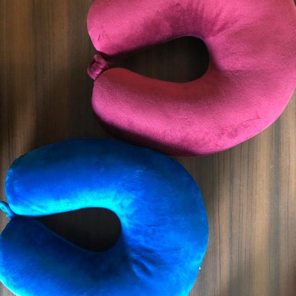 Travesseiro de Viagem - NOVO - Rosa ou Azul! :)