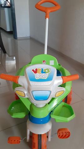 Triciclo infantil