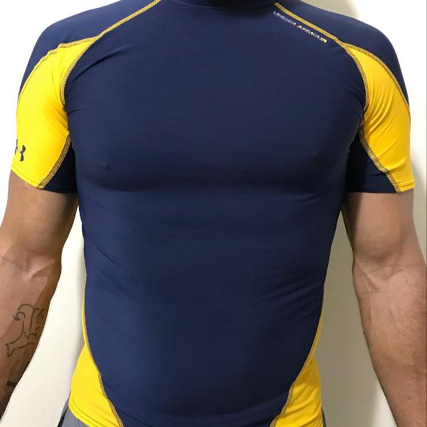 camisa compression under armour