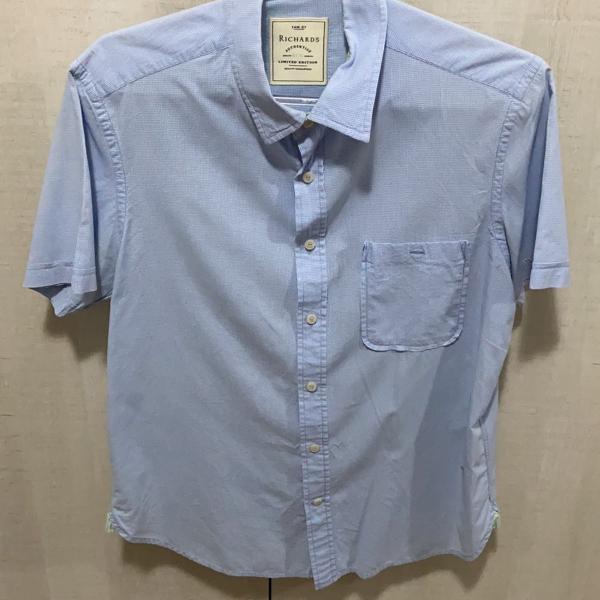 camisa manga curta da richards azul clara