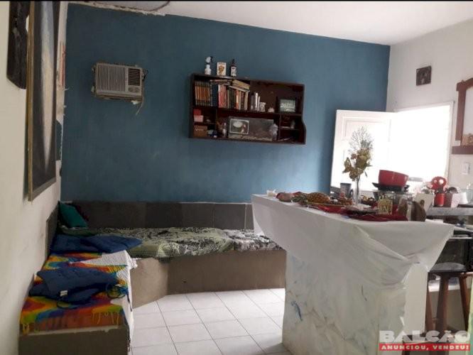 Alugo Casa 2 Quartos em quintal de família na Ilha do