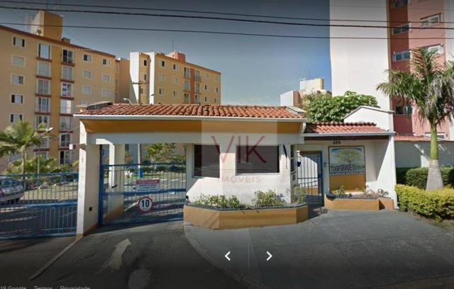 Apartamento com 3 dormitórios à venda, 65 m² por R$