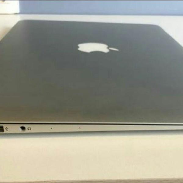 Apple MacBook Air 13 Polegadas