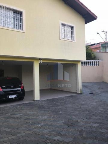 Casa com 3 dormitórios para alugar, 180 m² por R$