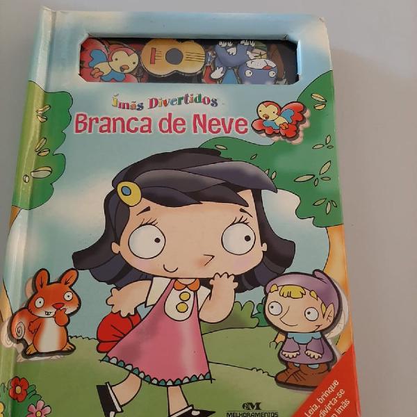 Livro A Branca de Neve com imãs