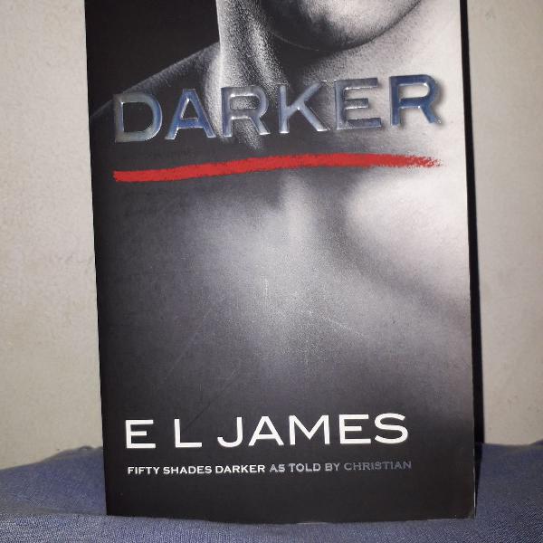 Livro Darker (Cinquenta Tons Mais Escuros) em inglês