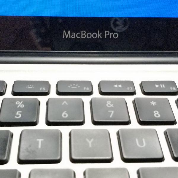 MacBook pro 13" (early 2011)